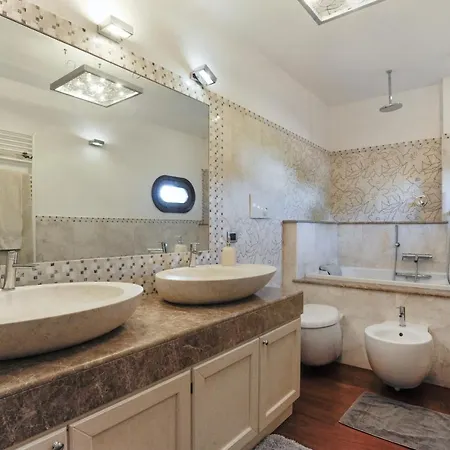 Contemporary In Castellaccio With Private Pool Montenero (Livorno)