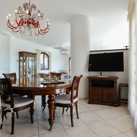 Contemporary In Castellaccio With Private Pool