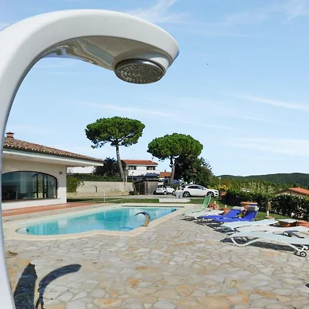 Villa Contemporary In Castellaccio With Private Pool *
