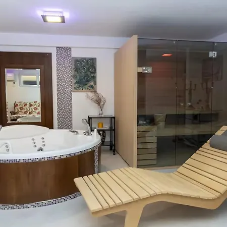 Contemporary In Castellaccio With Private Pool * Montenero (Livorno)