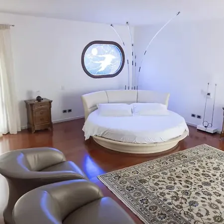 Villa Contemporary In Castellaccio With Private Pool Montenero (Livorno)