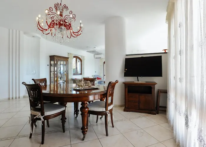 Contemporary In Castellaccio With Private Pool