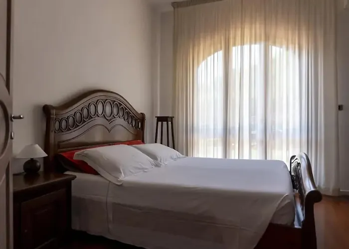 Вилла Contemporary In Castellaccio With Private Pool
